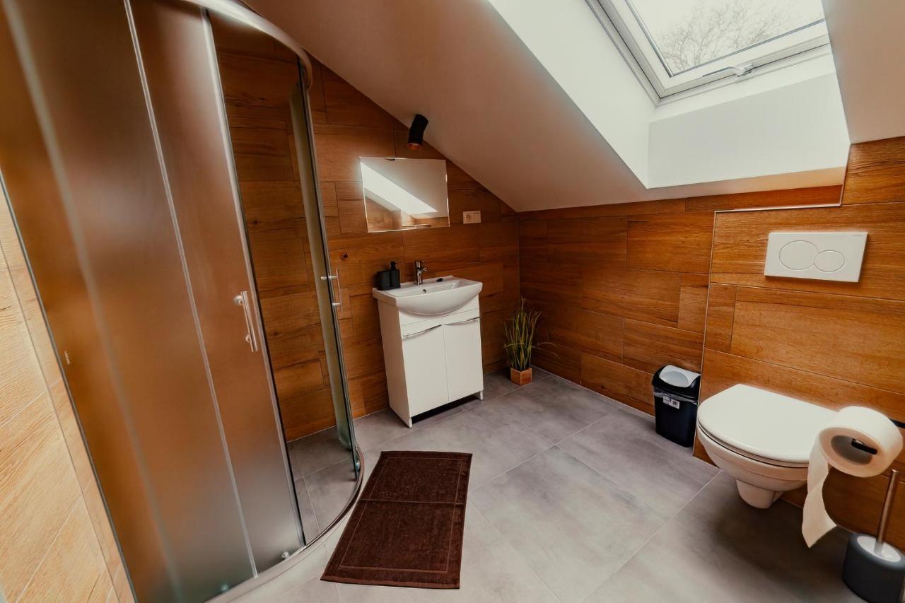 Bird House Hotel Presov Luaran gambar