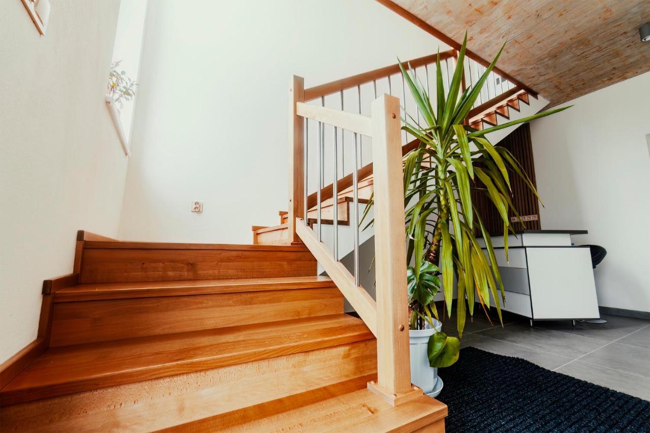 Bird House Hotel Presov Luaran gambar