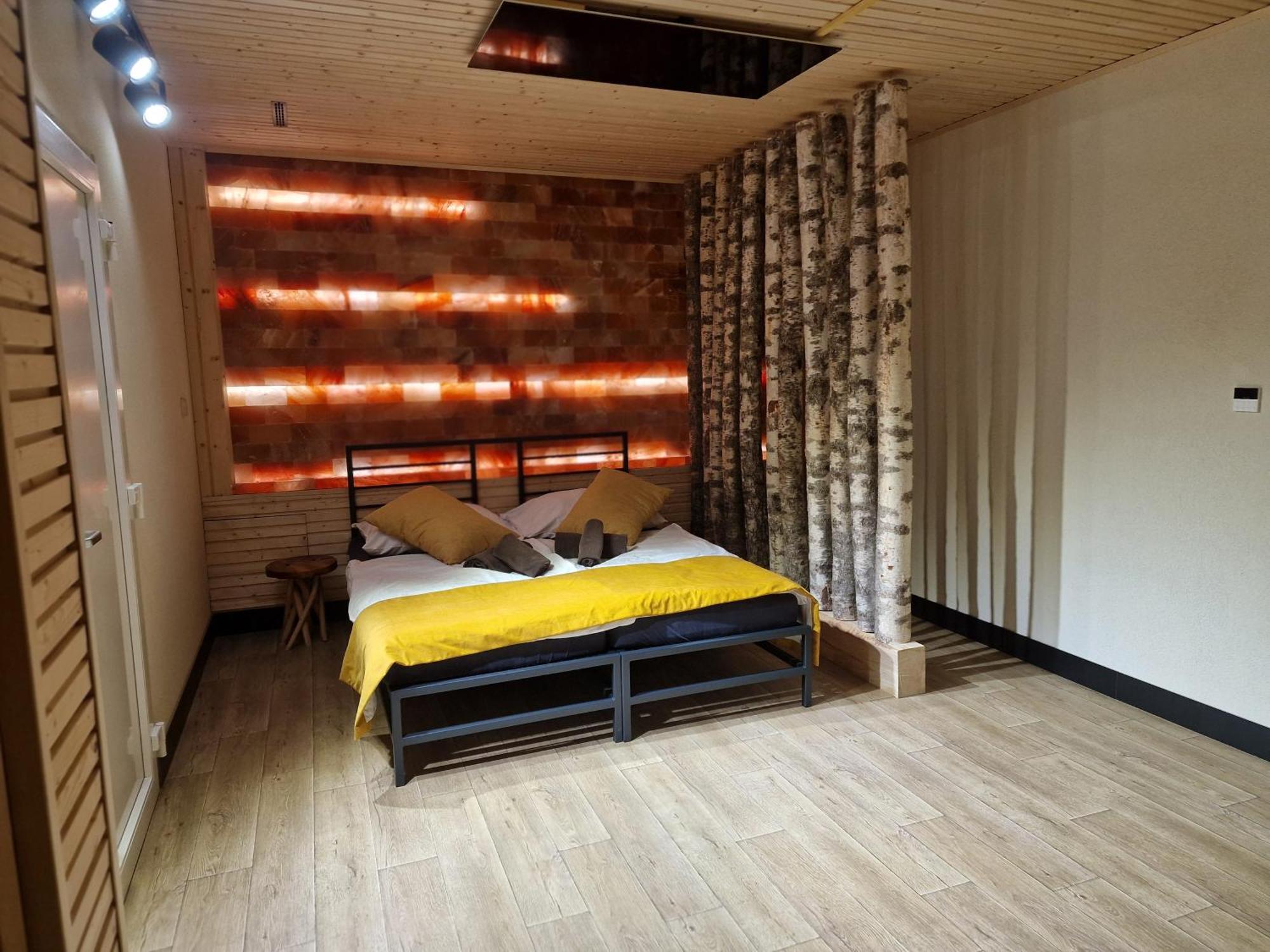Bird House Hotel Presov Luaran gambar