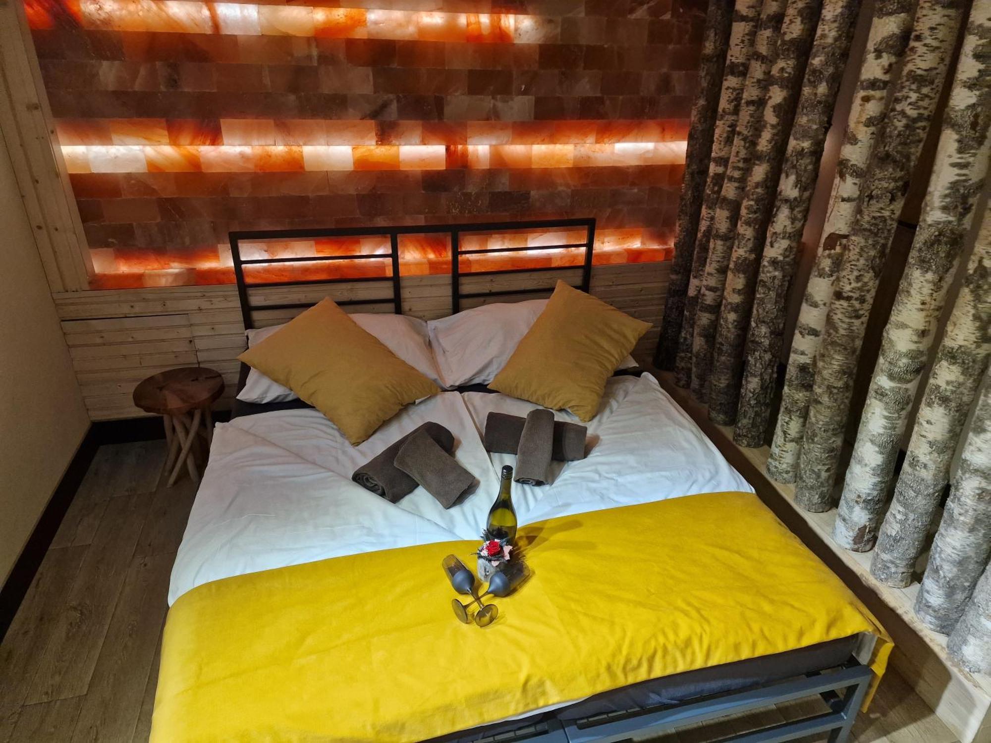 Bird House Hotel Presov Luaran gambar